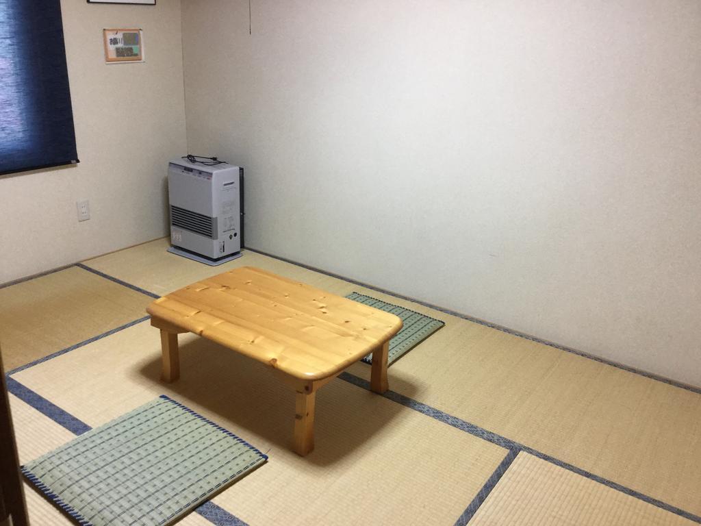 Hotel Natsumi No Sato Biei Exterior foto