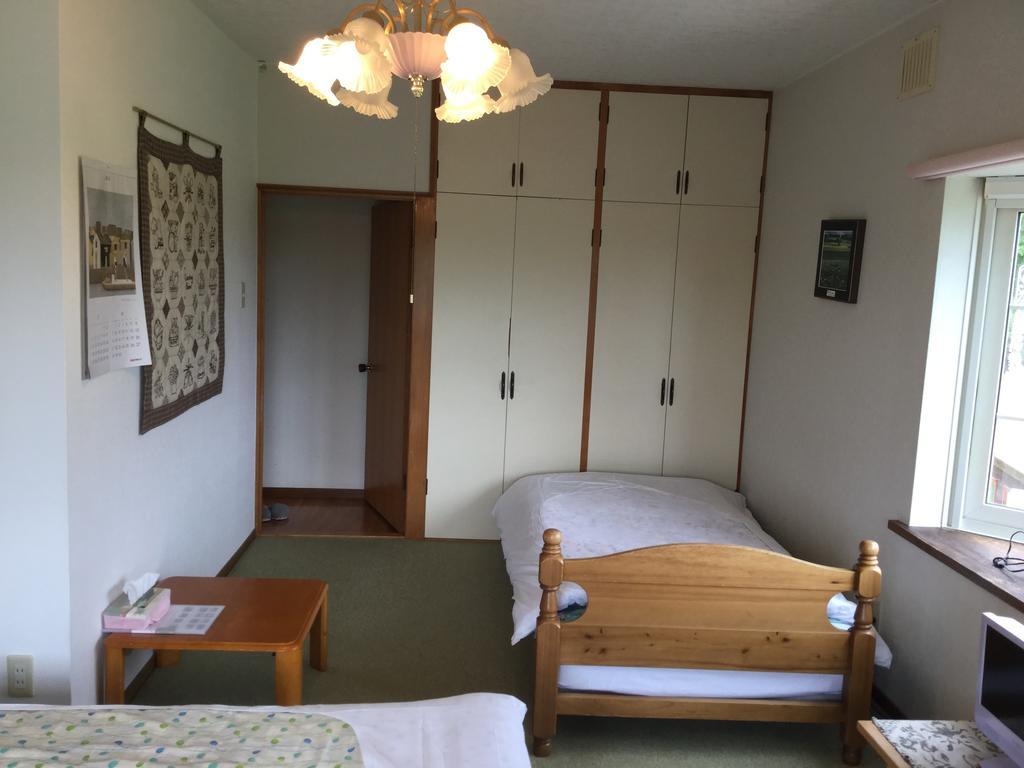 Hotel Natsumi No Sato Biei Exterior foto